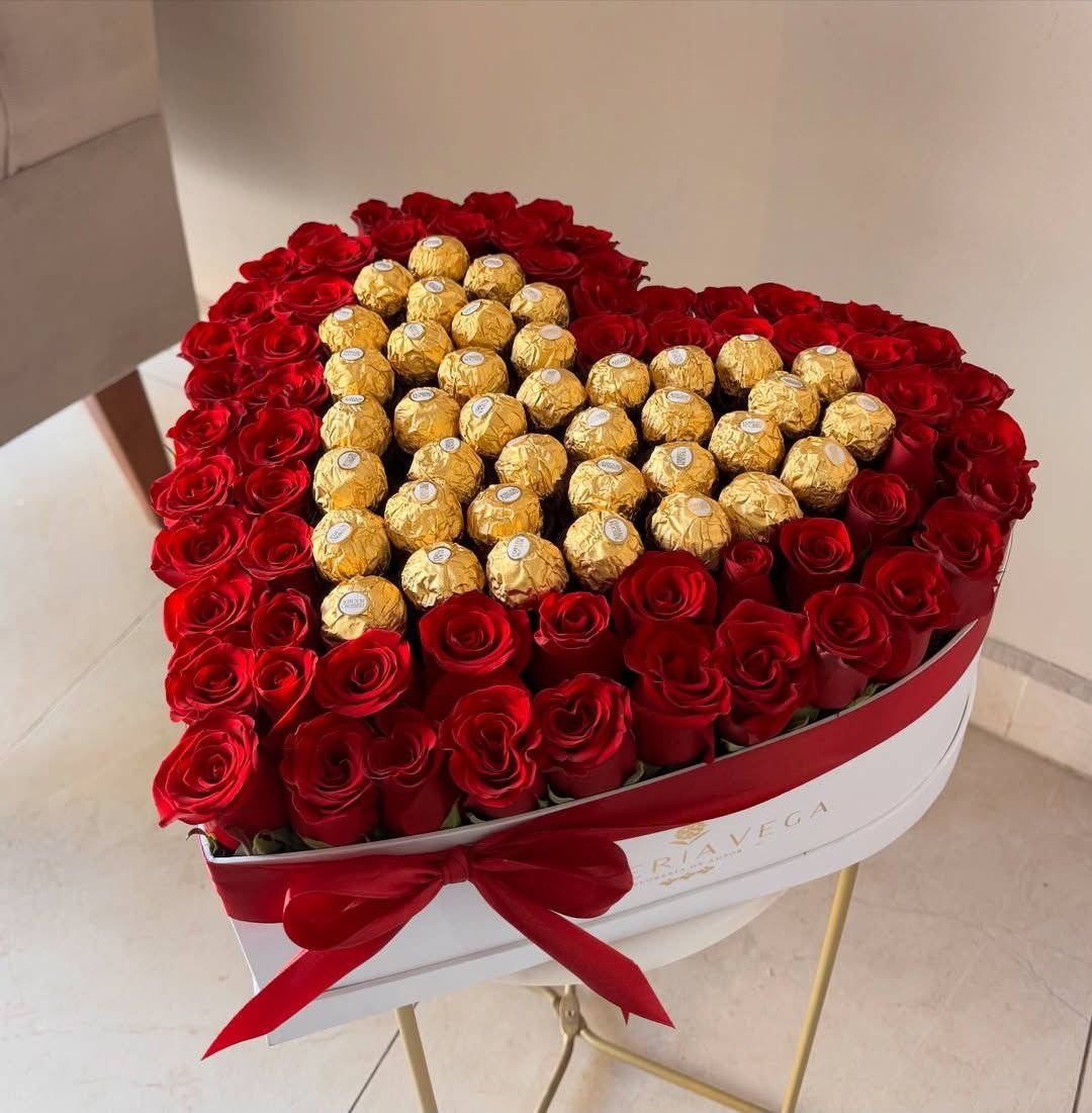 White Heart Box with Red Roses & Ferrero Rocher