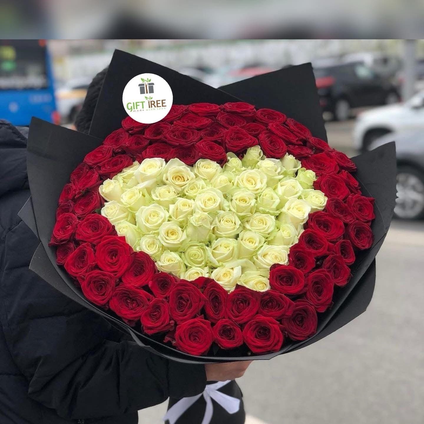 100pcs Rose Bouquet