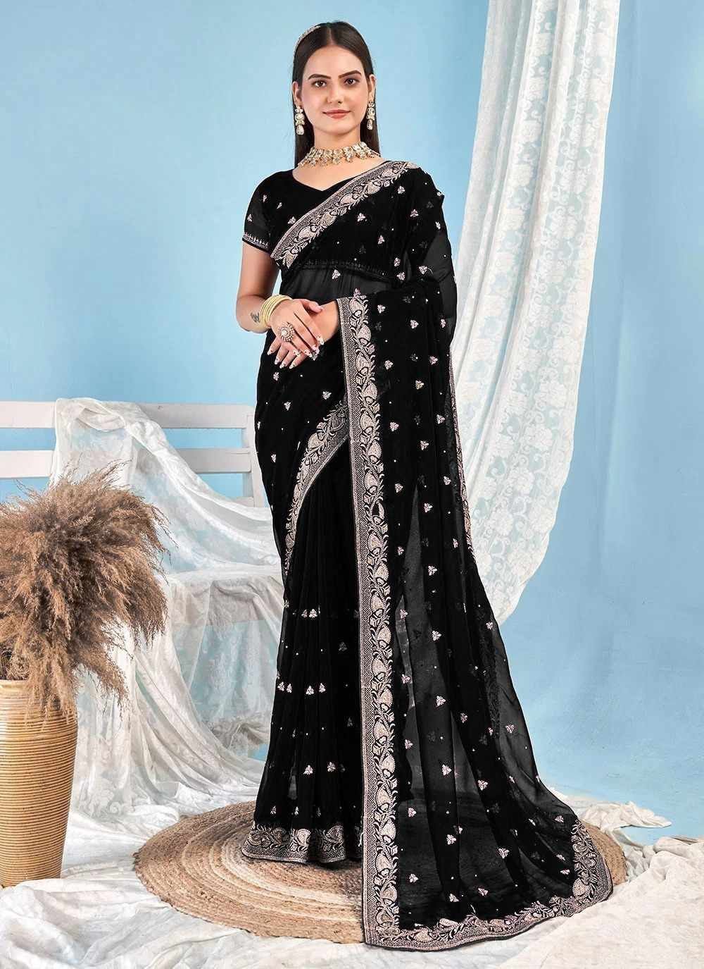 Black Desing Saree